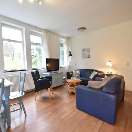 Skyscraper On The Highest Point With Beautiful View Apartment *