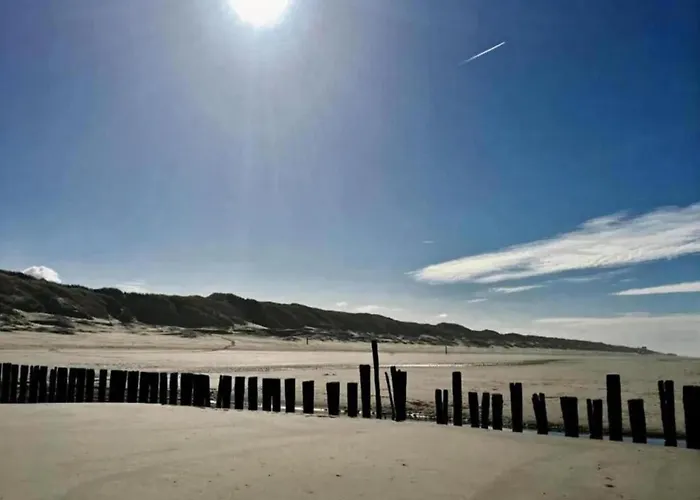 Lägenhet Skyscraper On The Highest Point With Beautiful View Bergen aan Zee