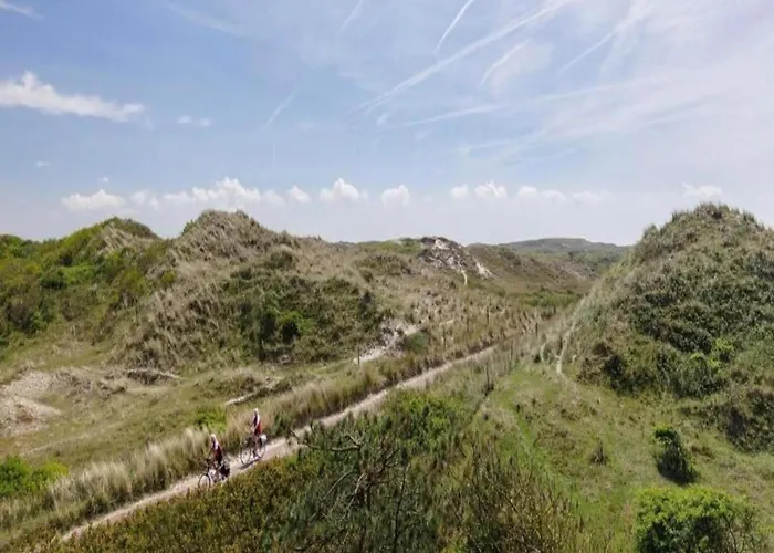 Lägenhet Skyscraper On The Highest Point With Beautiful View Bergen aan Zee